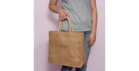 jute-bags-helping-us-lead-a-sustainable-life-